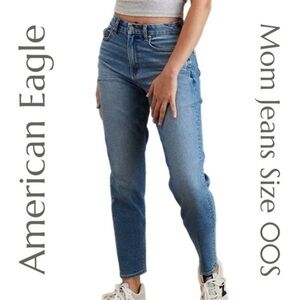 American Eagle - Stretch Mom Jean - Medium Wash - Size 00 Short